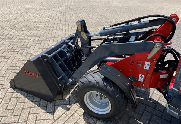 Grote foto pacam 2025lf 25 pk 1510 kg minishovel like giant weidemann agrarisch shovels