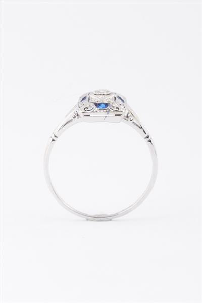 Grote foto wit gouden art deco ring met een briljant en emaille sieraden tassen en uiterlijk ringen voor haar