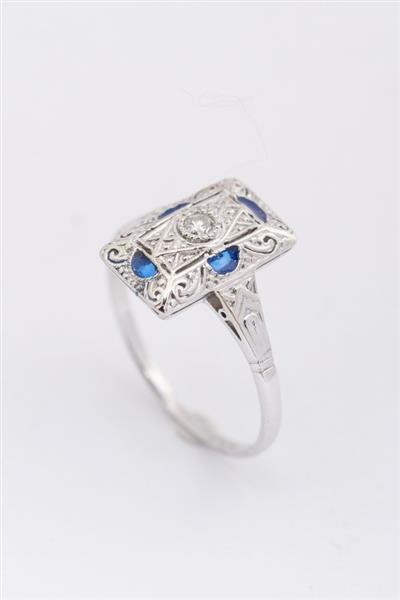 Grote foto wit gouden art deco ring met een briljant en emaille kleding dames sieraden