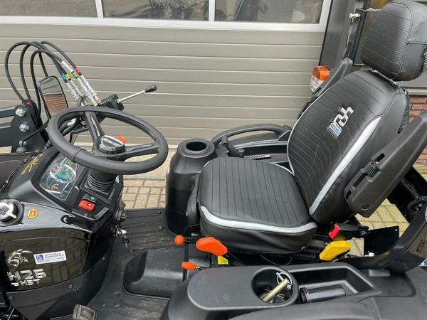 Grote foto solis 26 hst minitractor nieuw black edition met frontlader agrarisch tractoren