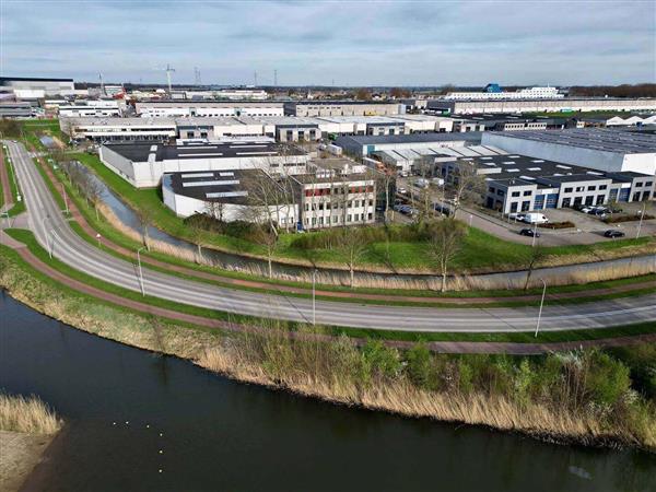 Grote foto te huur kantoorruimte klompenmakerstraat 3 ridderkerk huizen en kamers bedrijfspanden