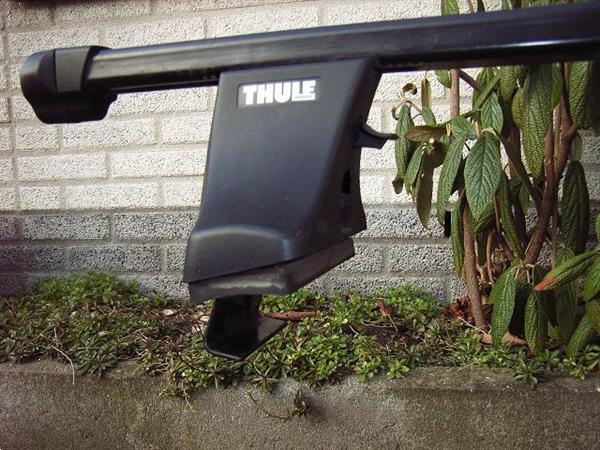 Grote foto afsluitbare thule dakdragers te huur toyota prius auto onderdelen dakdragers en skiboxen