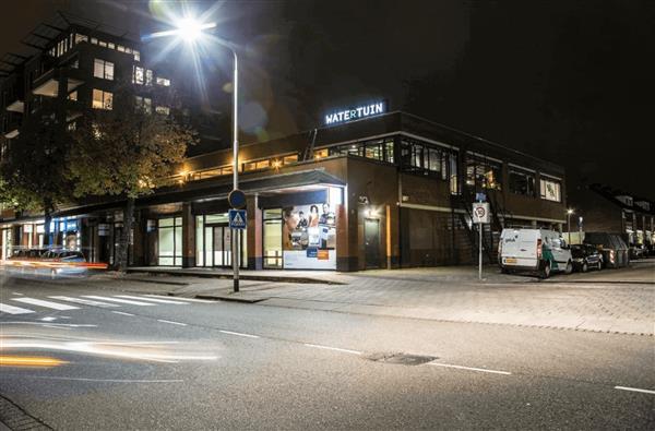 Grote foto te huur winkelpand de schoof 230 hendrik ido ambacht huizen en kamers bedrijfspanden