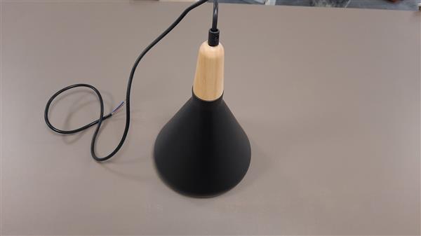 Grote foto hanglamp modern zwart rond met hout valott olen huis en inrichting overige