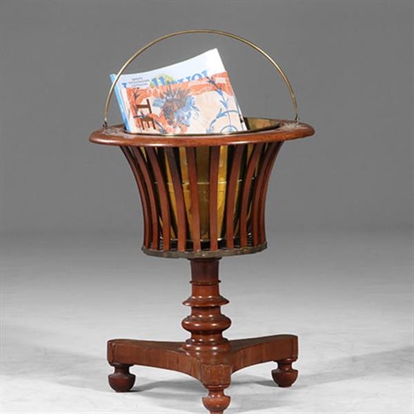 Grote foto theestoof biedermeier rond met gespaakte bak ca 1835 mahonie met palm no.932850 antiek en kunst stoelen en banken