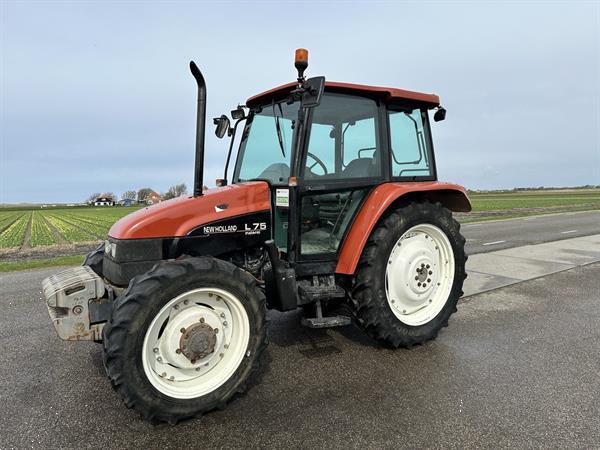 Grote foto new holland l75 dt agrarisch tractoren