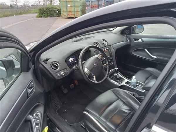 Grote foto ford mondeo wagon 1.6 tdci 110kw leder clima 2011 auto ford
