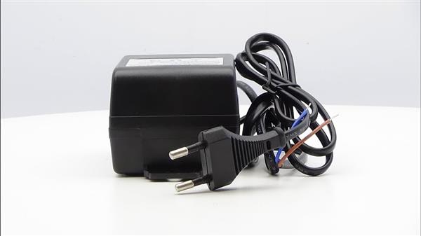 Grote foto 24 volt ac 2a camera adapter adp34 audio tv en foto professionele video apparatuur