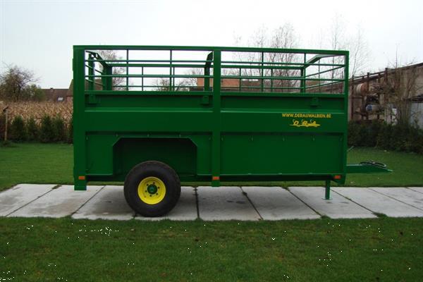 Grote foto dra ve 420 520 en 620 agrarisch aanhangwagens