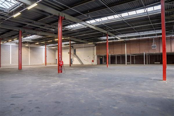 Grote foto te huur bedrijfspand ontariodreef 10 12 utrecht huizen en kamers bedrijfspanden