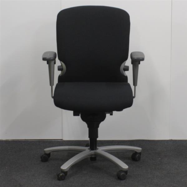 Grote foto 7783 bureaustoel zwart nieuwe stof lichtgrijs voetkruis huis en inrichting stoelen