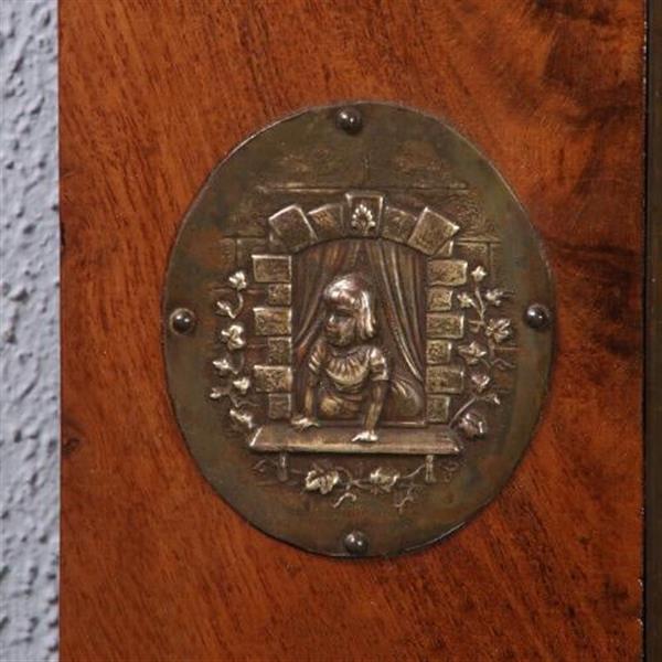 Grote foto smalle antiek biedermeier schouwspiegel ca. 1830 met 4 bronzen medaillons in mahonie no.940500 antiek en kunst spiegels