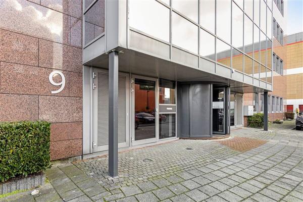 Grote foto te huur kantoorruimte curieweg 9 spijkenisse huizen en kamers bedrijfspanden