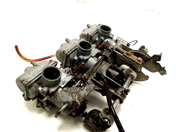 Grote foto suzuki gt 550 43a0 carburateur motoren overige accessoires