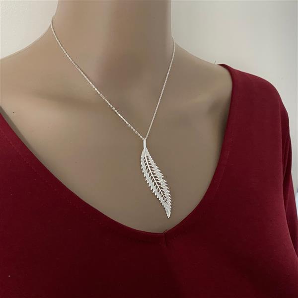 Grote foto zilveren lange blad kettinghanger sieraden tassen en uiterlijk kettingen