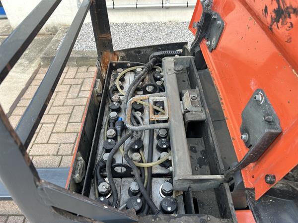 Grote foto vs 21629 elektrische meerijdpalletwagen bt lange lepels 2400mm doe het zelf en verbouw hefwerktuigen