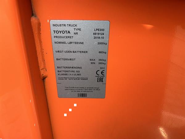 Grote foto vs 21629 elektrische meerijdpalletwagen bt lange lepels 2400mm doe het zelf en verbouw hefwerktuigen