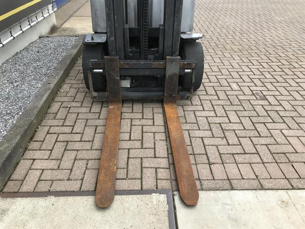 Grote foto vs 21602 bj2018 lpg triplex heftruck still rx70 25t 7390mm sideshift agrarisch heftrucks