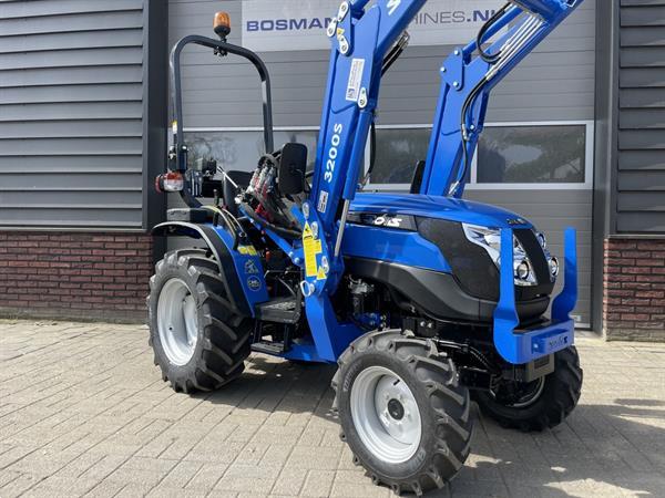 Grote foto solis 26 minitractor nieuw frontlader op brede agribanden agrarisch tractoren