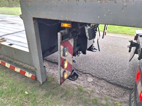 Grote foto lintrailer semi dieplader gestuurd uitschuifbaar 45000 kg apk doe het zelf en verbouw opleggers