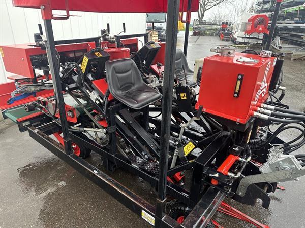 Grote foto j.j. broch arat 2 knoflookrooier agrarisch oogstmachines
