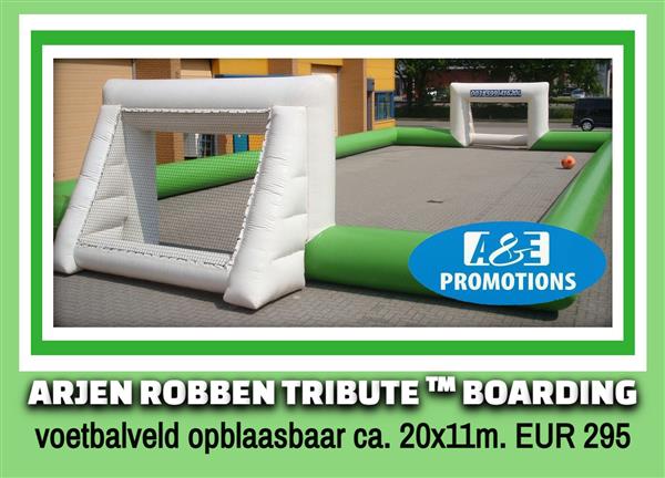 Grote foto boarding luchtkussen 20x10m verhuur groningen sport en fitness voetbal