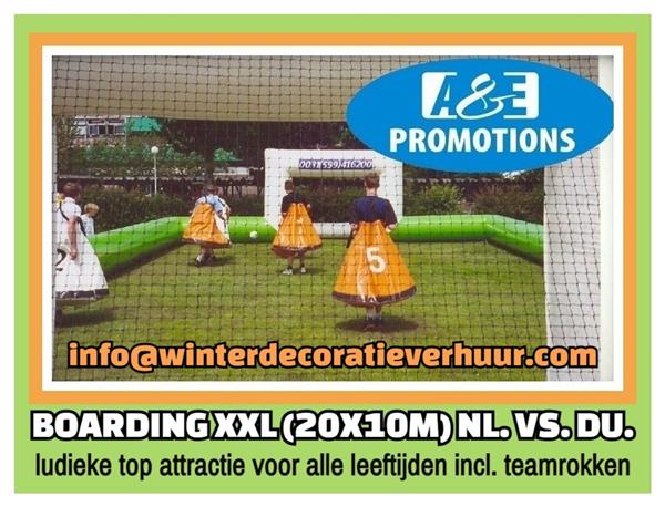 Grote foto boarding luchtkussen 20x10m verhuur groningen sport en fitness voetbal