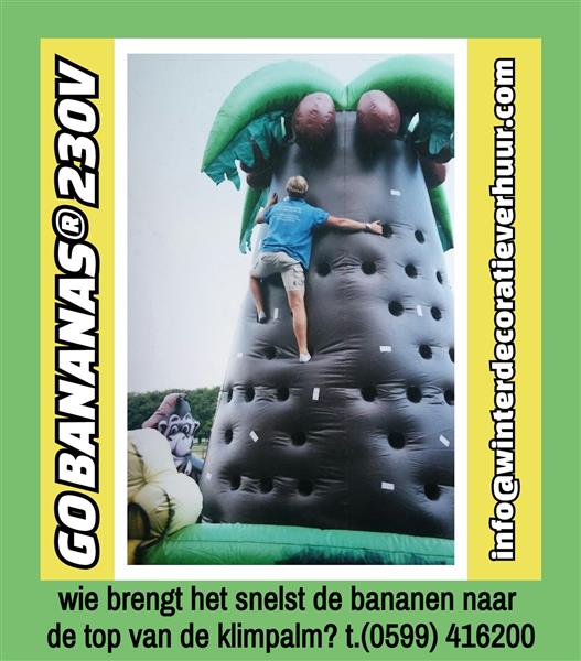 Grote foto boarding luchtkussen 20x10m verhuur groningen sport en fitness voetbal