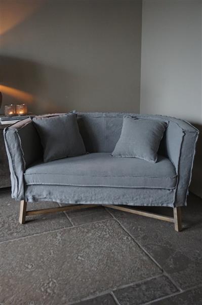 Grote foto sofa dikke dirk grijsblauw huis en inrichting woningdecoratie