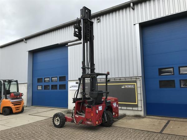 Grote foto vs 21650 moffet diesel meeneemheftruck 2500kg 3660mm uitschuifbare lepels agrarisch heftrucks