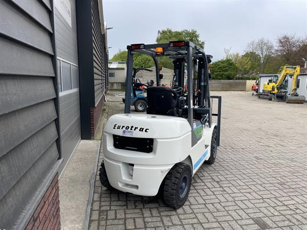 Grote foto eurotrac fe30 eco electrische heftruck nieuw agrarisch heftrucks