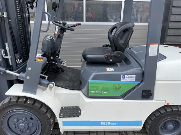 Grote foto eurotrac fe30 eco electrische heftruck nieuw agrarisch heftrucks