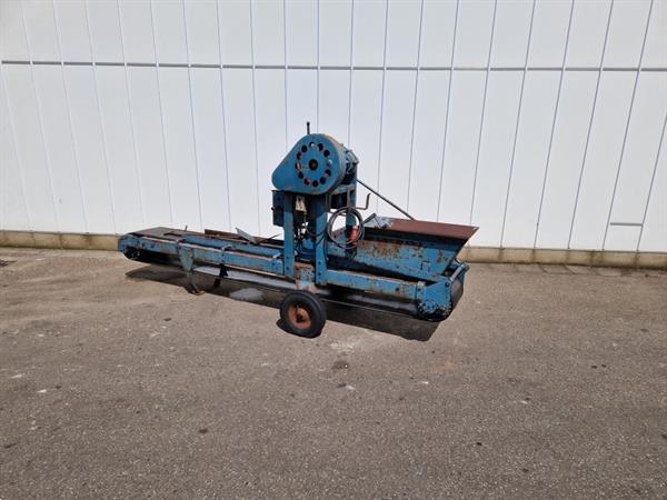 Grote foto visser dewa pottenpersmachine agrarisch tuinbouw