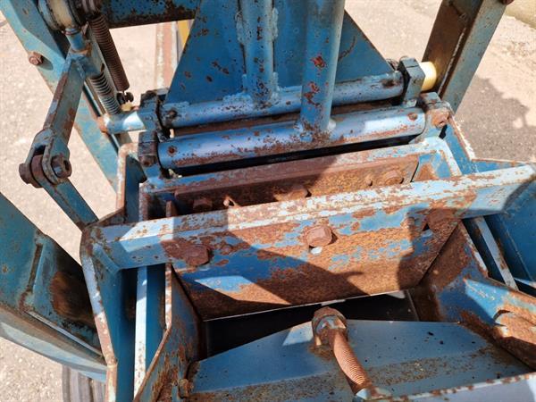Grote foto visser dewa pottenpersmachine agrarisch tuinbouw