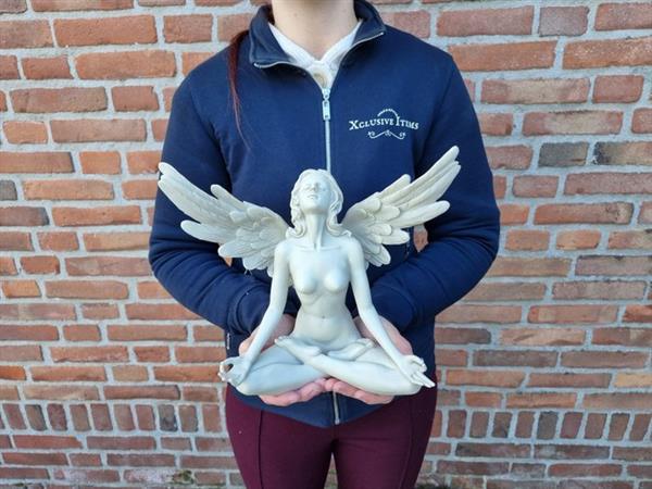 Grote foto beeld large angel in yoga pose 27 cm hars antiek en kunst curiosa en brocante