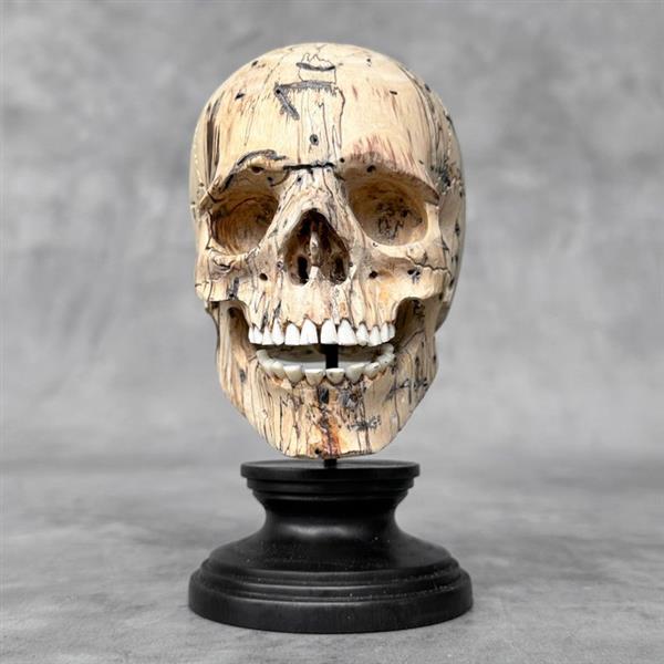 Grote foto snijwerk no reserve price stunning hand carved wooden human skull with a beautiful natural grain antiek en kunst curiosa en brocante