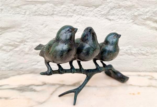 Grote foto beeldje 3 birds on a twig brons antiek en kunst curiosa en brocante