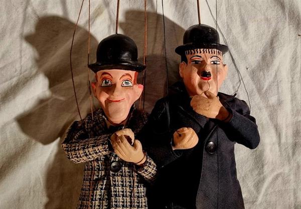 Grote foto marionet 12 teatro delle marionette burattini gips hout ijzer gesmeed satijn 1930 1940 antiek en kunst curiosa en brocante