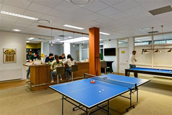 Grote foto te huur kantoorruimte velperplein 8 arnhem huizen en kamers bedrijfspanden