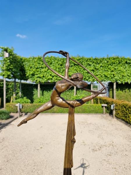 Grote foto beeldje a bronze dancer brons marmer antiek en kunst curiosa en brocante