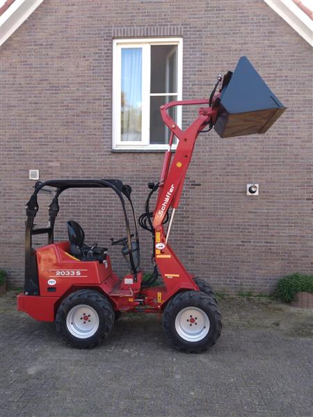 Grote foto schaffer 2033 s minishovel agrarisch shovels