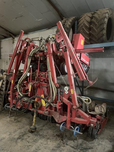 Grote foto accord miniair s pneumatische precisiezaaimachine 12 dubbele rijen voor 3 bedden agrarisch zaaimachines
