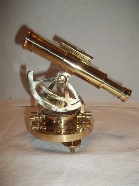 Grote foto theodoliet completely brass theodolite with compass like new. this century. azi antiek en kunst curiosa en brocante