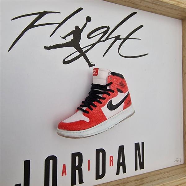 Grote foto lijst mini sneaker aj1 air jordan 1 trophy room ingelijst hout antiek en kunst curiosa en brocante