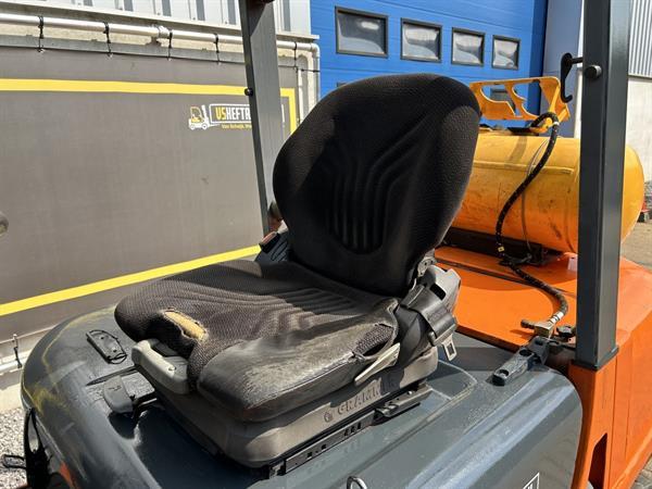 Grote foto vs 21665 triplex lpg heftruck 3500kg 4800mm sideshift vorkenspreider agrarisch heftrucks