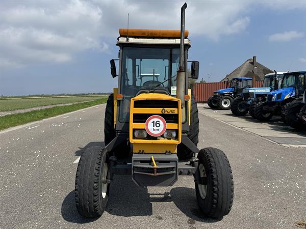 Grote foto renault 681 agrarisch tractoren
