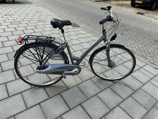 Grote foto damens fiets fietsen en brommers damesfietsen