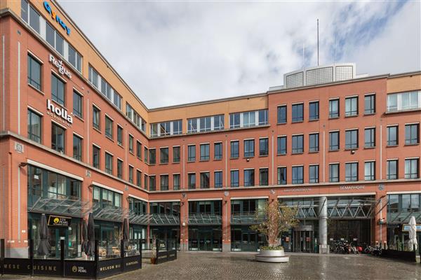 Grote foto te huur werkplekken stationsplein 91 105 den bosch huizen en kamers bedrijfspanden