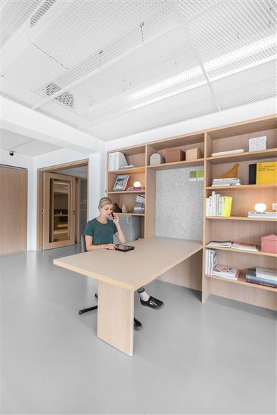 Grote foto te huur werkplekken mr treublaan 7 amsterdam huizen en kamers bedrijfspanden