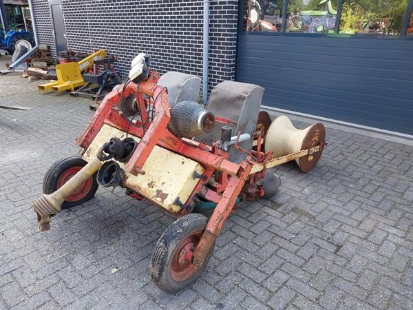 Grote foto kloppenburg aardappel looftrekker 2 rijen agrarisch oogstmachines